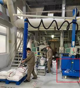 رافعة هوائية متنقلة بقدرة 30-300 كجم مع أنبوب شفط دوار 240 درجة وذراع قابل للطي - Product Image 1