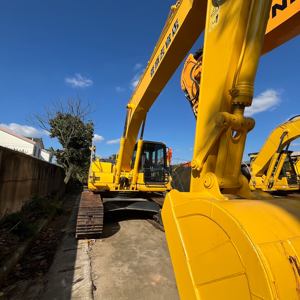 Excavatrice d'occasion de taille moyenne à bas prix Komatsu Pc 220-8 en bon état, excavatrice Komatsu d'origine utilisée Pc220-8N1 - Product Image 5