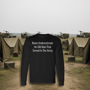 Non sottovalutare mai un vecchio soldato che ha fatto il servizio militare - T-shirt a maniche lunghe - Product Image 1