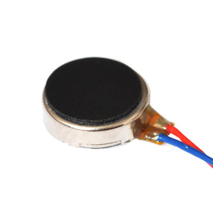Moteur à vibrations plat 0820 0,5g 6000 tr/min pour écouteurs Bluetooth - Product Image 1