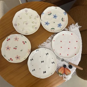 Korean-style InS-style Small Flower-shaped Irregular Hand-molded <b>Ceramic</b> <b>Plates</b> and Pastry <b>Plates</b> 16*2cm - Product Image 4