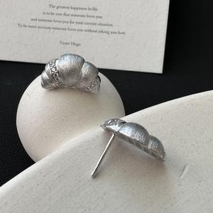 Boucles d'oreilles en argent pur S925, style minimaliste italien, croissant, rétro, bijoux en cristal exquis, vente en gros - Product Image 5