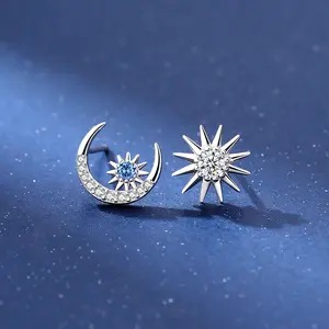 Boucles d'oreilles asymétriques en argent sterling 925 personnalisées en gros, boucles d'oreilles étoile lune en zircon bleu pour femmes