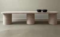 Table à manger ovale en marbre cannelé personnalisable de luxe, meubles en pierre naturelle modernes pour la cuisine et le salon