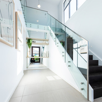 Rampe d'escalier en verre sans cadre en acier inoxydable 316 avec supports de verre