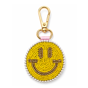 Porte-clés artisanal Sstringz avec visage souriant perlé, breloque de sac colorée et mignonne, accessoire cadeau personnalisé pour clés, sacs à dos et sacs à main - Product Image 1