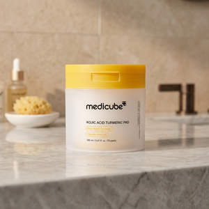 Medicube - Discos Exfoliantes e Iluminadores con Ácido Kójico y Cúrcuma - Product Image 2