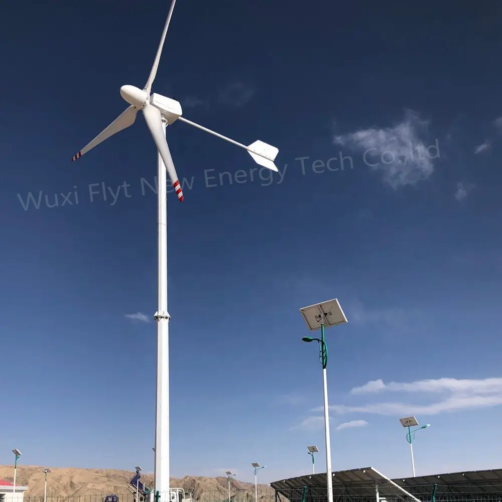 Çin maliyet fiyatı 5kw ev güneş rüzgar türbini komple sistemi