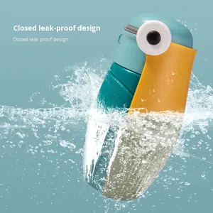 Dispensador de agua portátil para mascotas de gran capacidad, nueva taza de agua de silicona y plástico para perros para interior y exterior, caja de viaje empaquetada - Product Image 1