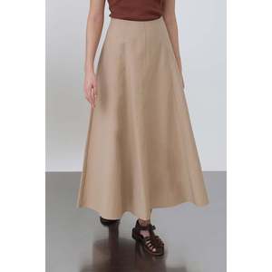Jupe longue évasée élégante pour femme de la marque Soul, couleur camel, pour occasions décontractées et spéciales - Product Image 4
