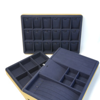Plateau de présentation haut de gamme pour bijouterie, avec bordure en bois et revêtement floqué, insert de tiroir pour rangement de bijoux, organisateur de bijoux pour la vente au détail
