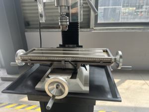 Tour à métaux vertical manuel <span class=keywords><strong>de</strong></span> haute précision WMD25V avec tête inclinable, fraisage frontal et d'extrémité, service léger, 220V - Product Image 5