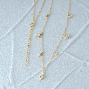 สร้อยคอ CANNER Jewelry สไตล์มินิมอล เงินแท้ 925 ประดับเพชร CZ รูปดาว ดีไซน์สวยหรู พร้อมจี้ดาวเคลือบทอง 18k สำหรับผู้หญิง - Product Image 4