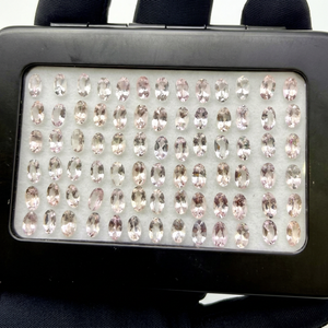 พลอยมอร์แกไนต์สีชมพู 3x5 มม. รูปไข่ ทรงโอวัล หินธรรมชาติแท้ พลอยเบริลสีชมพูแท้ สำหรับทำเครื่องประดับ - Product Image 1