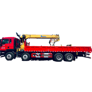 La grue montée sur camion Sinotruk HOWO 8x4 a une direction sensible et peut facilement grimper les collines. - Product Image 4