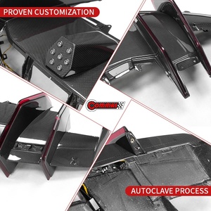Diffuseur arrière en carbone sec compatible Lamborghini Revuelto, style DK, amélioration aérodynamique, directement de l'usine - Product Image 2