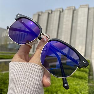 Lunettes de soleil photochromiques avec sourcil polarisé <span class=keywords><strong>anti</strong></span>-éblouissement TR lunette carrée photogray <span class=keywords><strong>anti</strong></span> <span class=keywords><strong>reflet</strong></span> femme lunettes <span class=keywords><strong>anti</strong></span> lumière bleue - Product Image 2