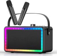 Máquina de Karaoke con 2 Micrófonos Inalámbricos, Sistema de Altavoces Portátil de 30W para el Hogar con Luces de Discoteca y Correa