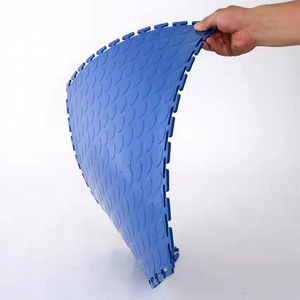 Good Quality 500*500*6mm Workshop PVC Flooring Tiles Car Repair Shop Garage Interlocking PVC Floor Mats - Product Image 1