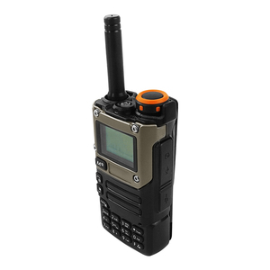 TX-TcA2 Handheld Detector 700-6000MHz Full Frequency UAV Signal Scanner Voice Shock Light Alarm Outdoor Drone Finder - Product Image 3