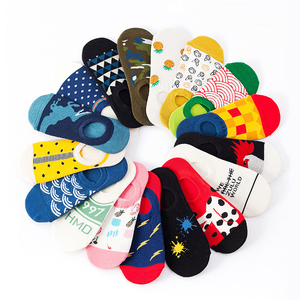 2025 verano moda dibujos animados antideslizantes <span class=keywords><strong>calcetines</strong></span> cortos divertidos 100% algodón No Show Boat tobillo corte bajo Meias <span class=keywords><strong>calcetines</strong></span> <span class=keywords><strong>invisibles</strong></span> hombres mujeres - Product Image 1