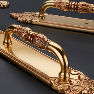<span class=keywords><strong>Poignée</strong></span> <span class=keywords><strong>de</strong></span> <span class=keywords><strong>porte</strong></span> extérieure <span class=keywords><strong>de</strong></span> luxe en laiton doré 24 carats, style européen, pour portes en bois, grande taille - Product Image 5