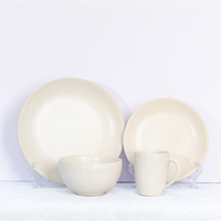 Service de table en céramique classique blanche émaillée de luxe, 4 pièces, passe au lave-vaisselle, au micro-ondes et au four, pour usage domestique
