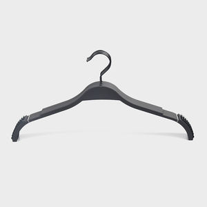 Percha de plástico antideslizante para camiseta negra mate estilo <span class=keywords><strong>Zara</strong></span> con muestra gratis - Product Image 2