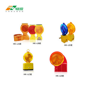 Feux de signalisation routière solaires à LED clignotants, montage au sol, IP65, zones de construction en plastique - Product Image 2