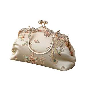 Bolsas de Mão de Luxo para Mulheres com Bordado de Pérolas e Flores, Estilo Chinês, Bolsa Clutch Brilhante para Casamento - Product Image 1