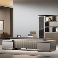 Bureau de direction en forme de L de 48 mm, grain de noyer Zhuoran, panneau LED côtelé, prise intégrée pour suite de bureau complète