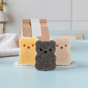 Éponge <span class=keywords><strong>Konjac</strong></span> au Charbon 100% Naturel en Forme d'Ours Mignon pour Enfants, Éponge Faciale Bébé <span class=keywords><strong>Konjac</strong></span> pour Nourrissons et Tout-Petits pour la Douche - Product Image 4