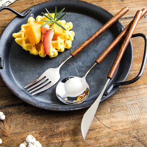 Acciaio inossidabile alta estetica stoviglie Retro manico in legno di pera bistecca da pranzo coltello cucchiaio Set di posate - Product Image 2