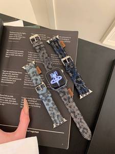 Bracelet de montre en denim imprimé léopard rétro Upro pour Apple Watch Series 10 9 8 7 6 5 SE Ultra 2, bracelet iWatch élégant et luxueux en tissu - Product Image 1