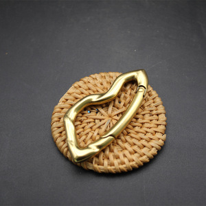 Llavero creativo de latón macizo hecho a mano para llaves de coche y hebillas de cinturón - Product Image 2