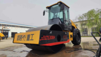Rouleau vibratoire monocylindre 8 tonnes LTS308H autoporté pour projets de pavage routier
