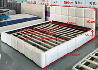 Nouvelle conception de lit king size européen avec cadre rembourré en tissu doux, structure en bois MDF, panneau en contreplaqué, couleur personnalisable