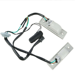 Interruptor de Bloqueo de Puerta Trasera Chevrolet Cruze con Luz TRS 0002, Actuador de Botón, Sistema de Cierre Centralizado de Plástico - Product Image 1