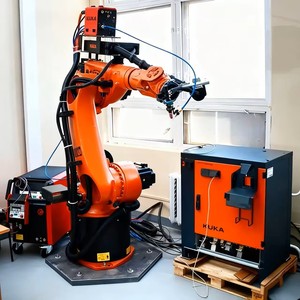 Robot de Soldadura Automático de 6 Ejes Kr210, Hardware Industrial, Carga Útil de 210 kg, Motor Servoeléctrico de 1 kW de Potencia KR - Product Image 2