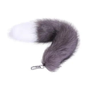 Giả Wolf Fur <span class=keywords><strong>Fox</strong></span> Raccoon Đuôi Mặt Dây Chuyền Phim Hoạt Hình Búp Bê Phím <span class=keywords><strong>Keychain</strong></span> Giả Chất Liệu Lông Thú Cho Túi Xách Sang Trọng Móc Chìa Khóa - Product Image 2