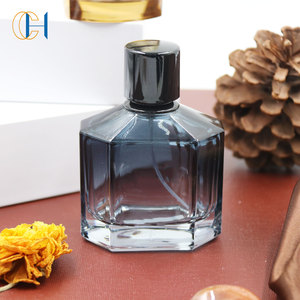 Vente en gros de bouteille de brouillard de <span class=keywords><strong>parfum</strong></span> en verre de luxe de marque privée, cadeaux de <span class=keywords><strong>parfum</strong></span> d'intérieur naturel - Product Image 5