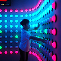 Jeux interactifs LED pour parcs d'attractions et divertissements sportifs : Jeu d'activation, Jeu de poussée, Jeu de lumières LED murales