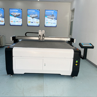 Plotter Digital de Cama Plana ZXT para Muestras, Máquina CNC para Cortar, Doblar y Ranurar Cartón Corrugado para la Elaboración de Muestras