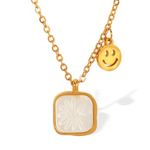 Collier pendentif à la mode, coquille blanche, chaîne dorée, motif carré, fleur, visage souriant, pour femmes, bijoux cadeau - Product Image 5