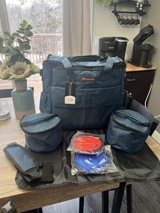 Free sample <b>Dog</b> Travel Bag, Weekend <b>Dog</b> Travel Accessories for Camping, Pet Travel Bags with 2 <b>Collapsible</b> <b>Dog</b> <b>Bowls</b> - Product Image 2