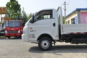 Nouveau camion léger KAMA RuiHang X1 4X2, conduite à gauche, Euro 6, cabine simple, barre basse, clôture, camion de transport de marchandises - Product Image 2