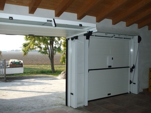 Fabricant professionnel, <span class=keywords><strong>vente</strong></span> <span class=keywords><strong>de</strong></span> <span class=keywords><strong>porte</strong></span> <span class=keywords><strong>de</strong></span> <span class=keywords><strong>garage</strong></span> à ouverture verticale, coupe-vent et imperméable, <span class=keywords><strong>porte</strong></span> <span class=keywords><strong>de</strong></span> <span class=keywords><strong>garage</strong></span> pliante sans rail - Product Image 4
