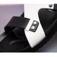 Sur mesure semelle confortable été chaussures plates dames pantoufles de haute qualité diapositives pour les femmes sandales durables
