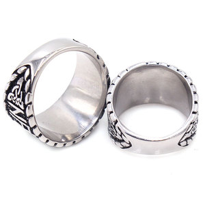Anillos <span class=keywords><strong>de</strong></span> <span class=keywords><strong>Acero</strong></span> Quirúrgico Personalizados al por Mayor, Chapados en Oro Vintage, con Símbolo <span class=keywords><strong>de</strong></span> Tenedor <span class=keywords><strong>de</strong></span> Pescado, Joyería Vikinga <span class=keywords><strong>para</strong></span> <span class=keywords><strong>Hombre</strong></span> - Product Image 3