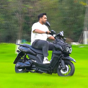 CKD SKD 12 pouces 2700W 85 km/h vitesse <span class=keywords><strong>moto</strong></span> électrique pédale assistance scooter électrique avec batterie amovible - Product Image 4